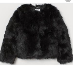 Meet your Posher, Deasia